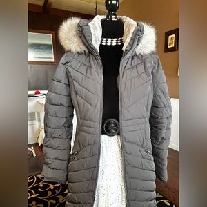 DKNY Gray Quilted Hooded Puffer Coat with Faux-Fur Trim